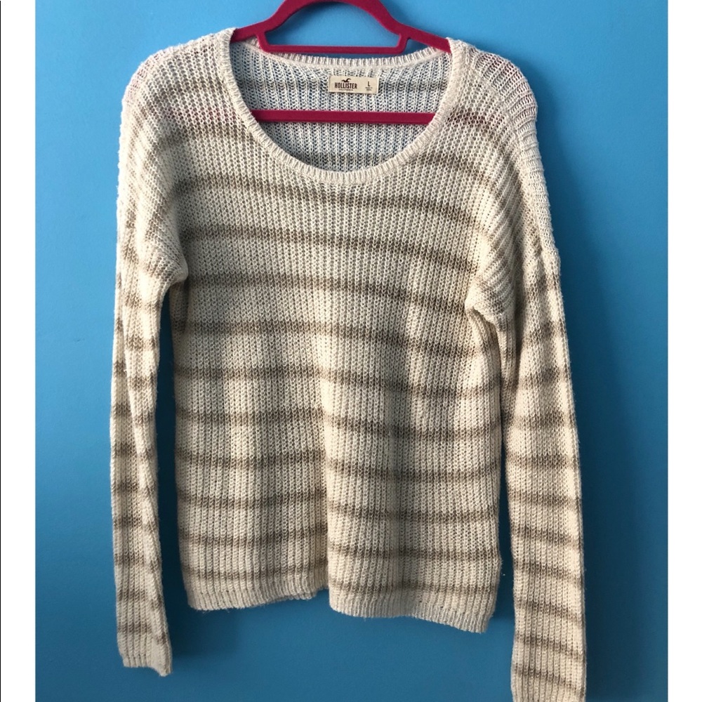 HOLLISTER sweater
